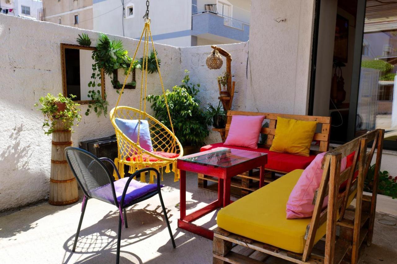 Eden * Sarande
