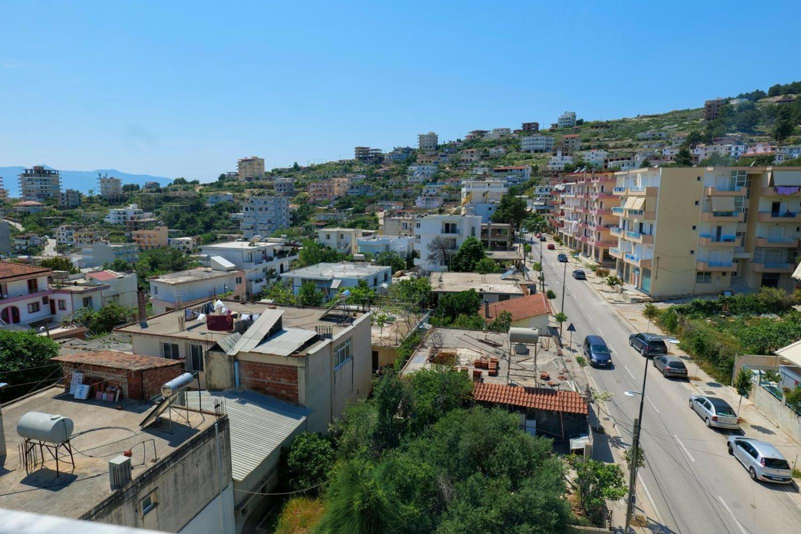 Eden Sarandë