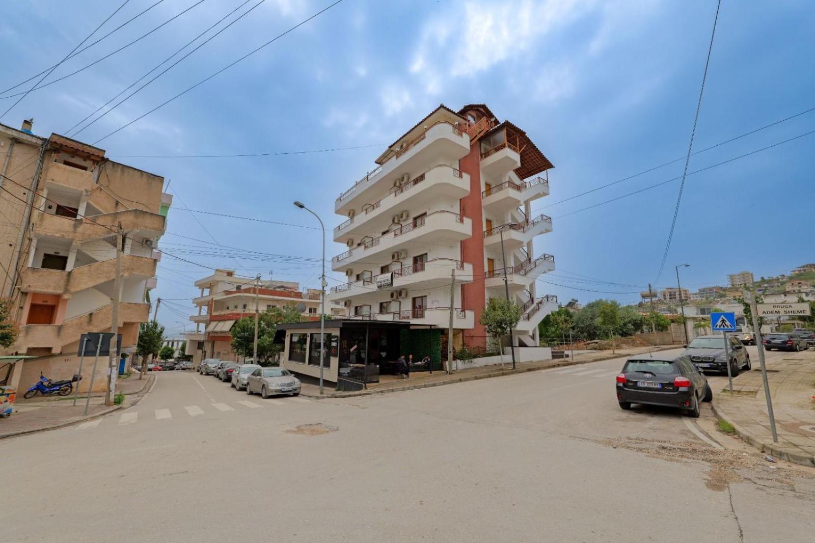 Apartment Eden Sarandë