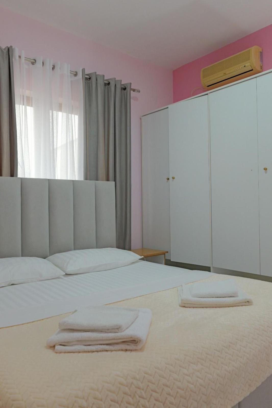 Eden Apartment Sarandë